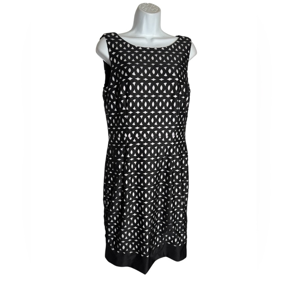 Calvin Klein Dress‎ Size 10 Black & White Cut Out Sleeveless Sheath Dress 🖤🖤